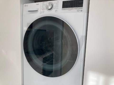 Apartamento T1 para arrendamento no Centro Porto