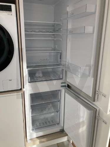 Apartamento T1 para arrendamento no Centro Porto