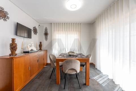 Moradia T3 com jardim e garagem, Jovim, Gondomar