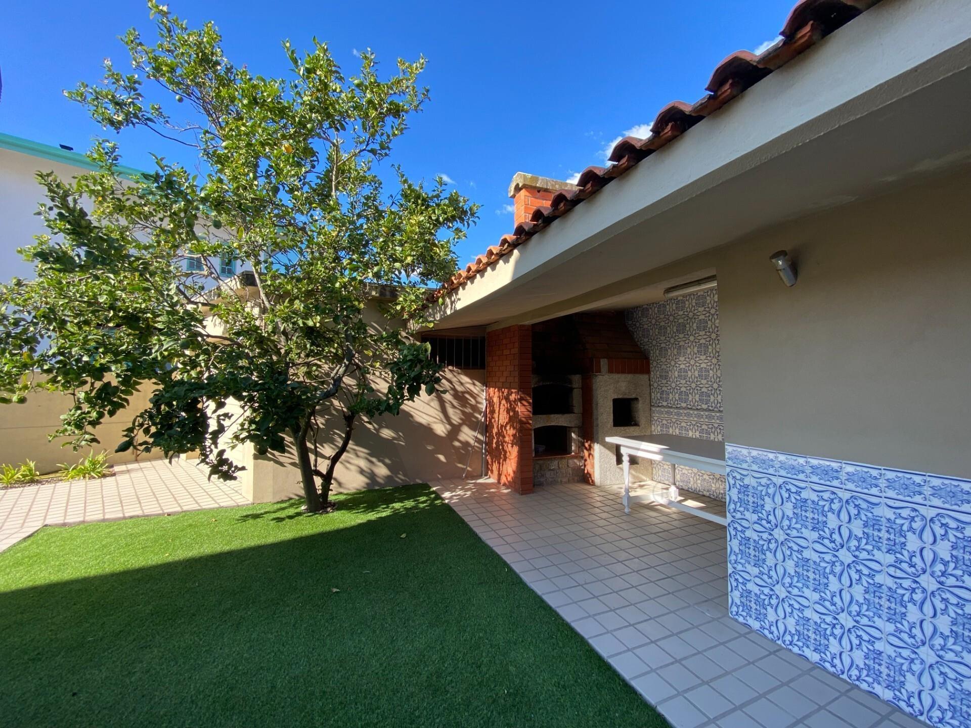 Moradia T3 com garagem e jardim - Vila do Conde