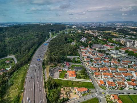 TERRENO - 2.005 m2 - Rua Belos Ares - Carvalhos - V.N.Gaia