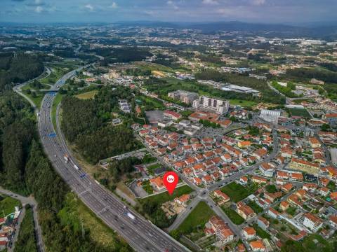 TERRENO - 2.005 m2 - Rua Belos Ares - Carvalhos - V.N.Gaia