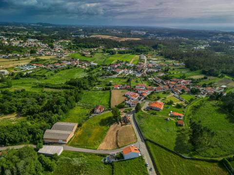 TERRENO  - 2.742 m2 Rua Pousada - Perosinho - V.N.Gaia