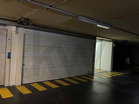 T4 no Paço da Boa Nova: Vista Mar e Sala de 89 m²