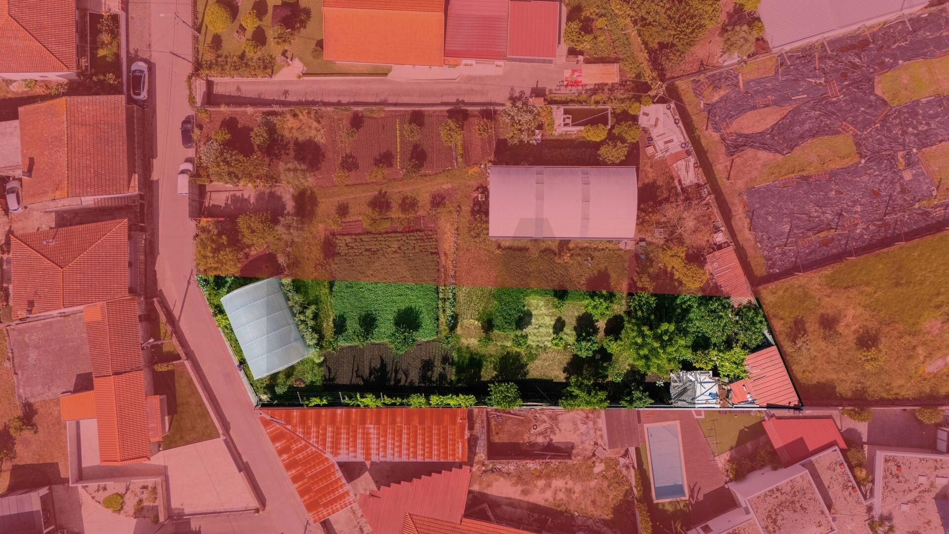 Lote de terreno para construção com 1059 m² em Grimancelos, Barcelos