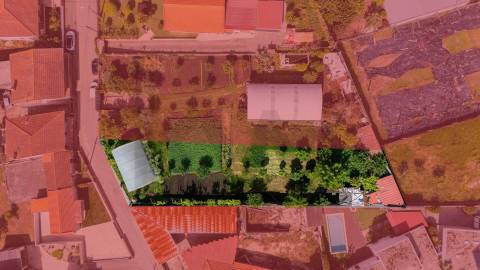 Lote de terreno para construção com 1059 m² em Grimancelos, Barcelos
