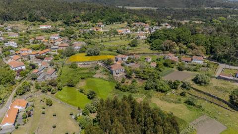 Terreno de 1.200 m² com excelente exposição solar em Riba de Âncora, CaminhaDescrição do imóvel