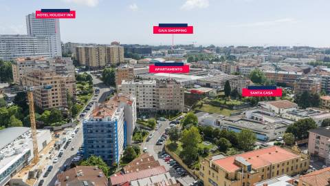 Apartamento T3 tranquilo e central - Varandas, Elevador e Garagem - Santa Marinha,  Gaia