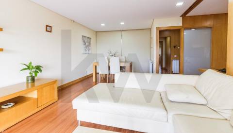 Apartamento T2 com Vista Rio Minho & Escritório - Alto da Veiga, Seixas