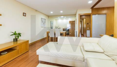 Apartamento T2 com Vista Rio Minho & Escritório - Alto da Veiga, Seixas