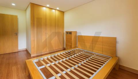 Apartamento T2 com Vista Rio Minho & Escritório - Alto da Veiga, Seixas