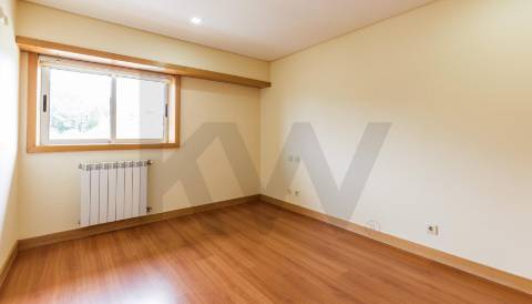 Apartamento T2 com Vista Rio Minho & Escritório - Alto da Veiga, Seixas