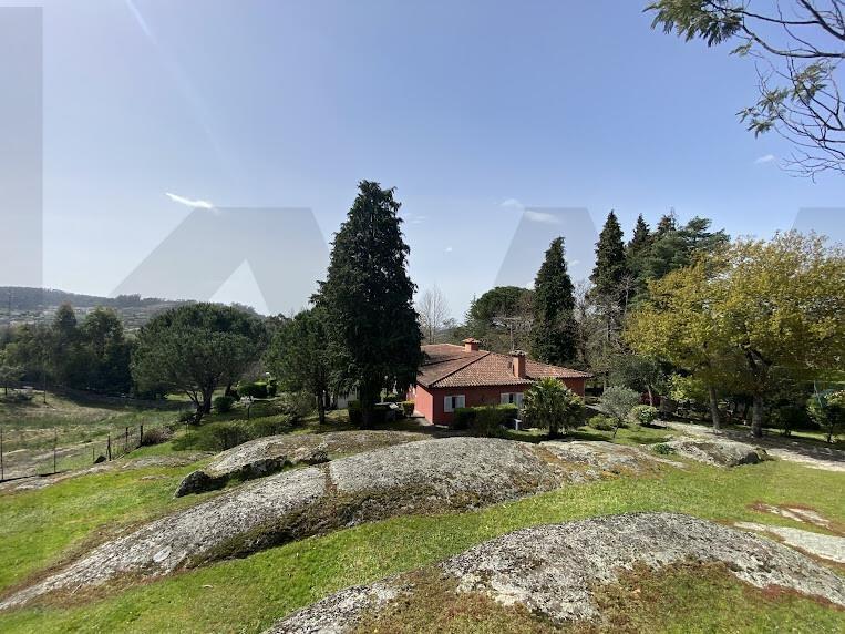 Quinta T5 exclusiva - Monte Córdova, Sto. Tirso | 16.150m² de privacidade, natureza e potencial
