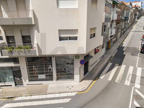T2+1 Completamente Renovado Rua do Bonjardim - Porto Centro