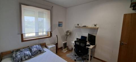 Moradia Independente T4 (T2+T2) com Garagem Fechada, Terraço e Jardim – Ermesinde