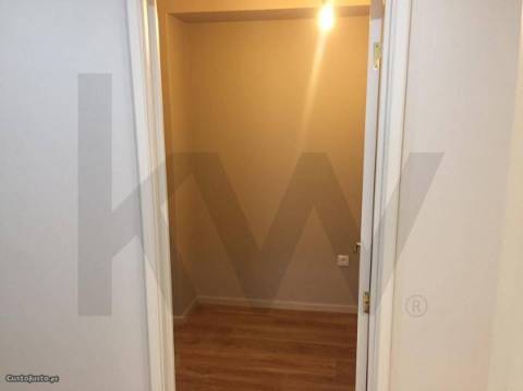 APARTAMENTO T1, MATOSINHOS