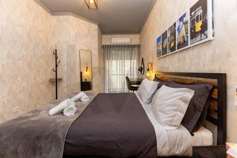 Apartamento T1 em Matosinhos Sul, atualmente em Alojamento Local, junto à praia e ao metro
