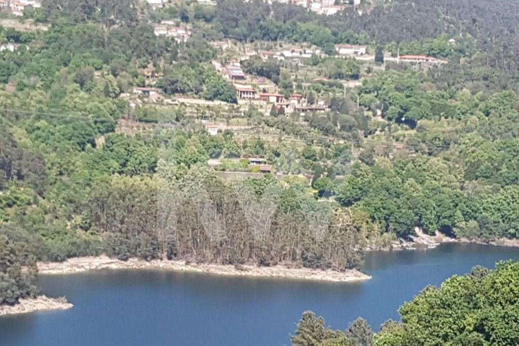 Terreno Gêres - Rio Cavado , Barragem da Caniçada
