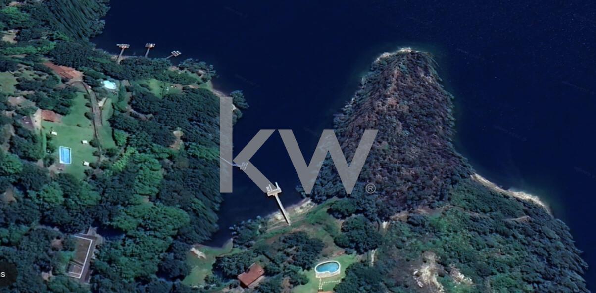 Terreno Gêres - Rio Cavado , Barragem da Caniçada