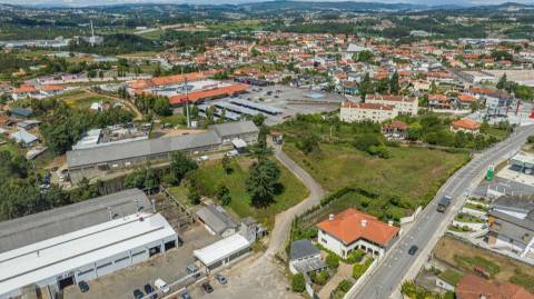 Venda  de Terreno para Construção - 5700m2 - Santo Tirso