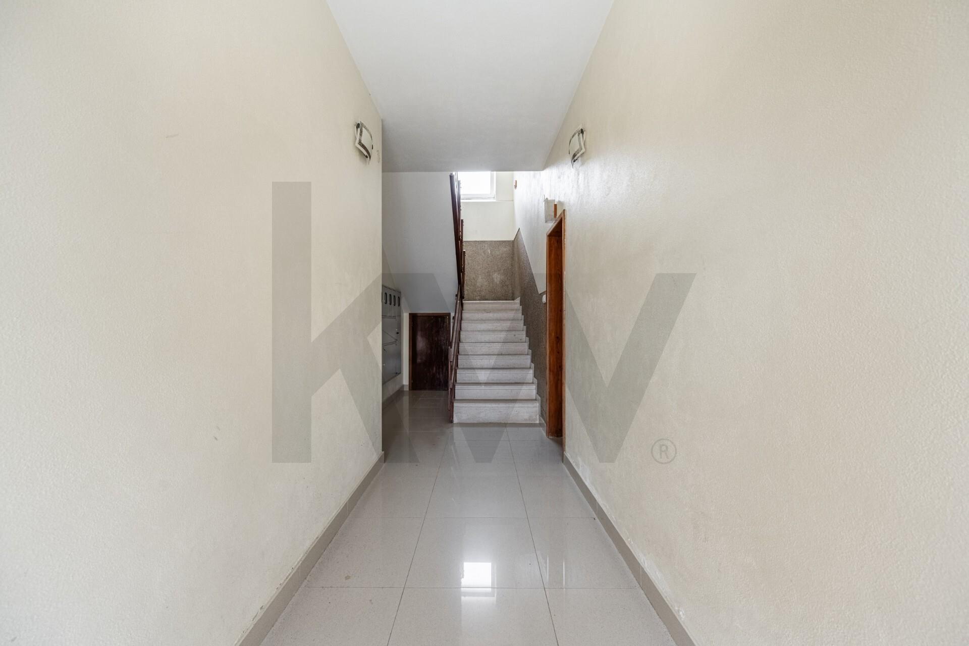 Apartamento T2 + Estúdio T1 em frente ao mar  - Vila Praia de Âncora