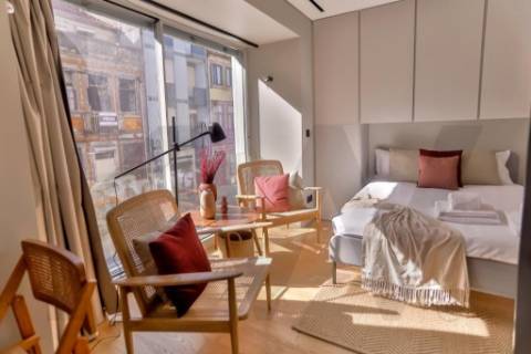 Alojamento Local - T1 com terraço e jardim na Rua da Alegria, Porto