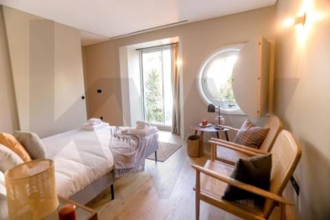 Alojamento Local - T1 com terraço e jardim na Rua da Alegria, Porto