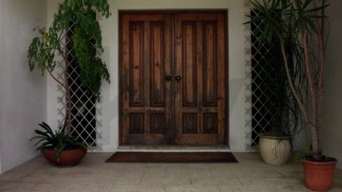 Moradia T5 em Vila das Aves com piscina exterior