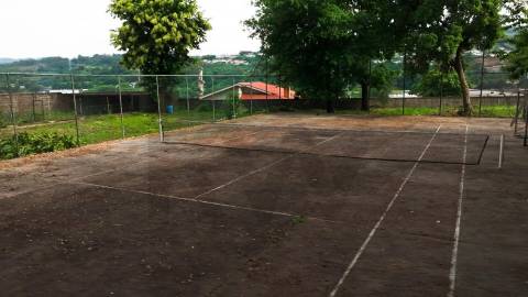 Moradia T5 em Vila das Aves com piscina exterior
