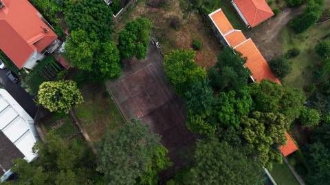 Moradia T5 em Vila das Aves com piscina exterior