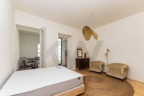 Apartamento  T1 -Edifício Histórico com Licença AL em Cedofeita -Localização Premium 