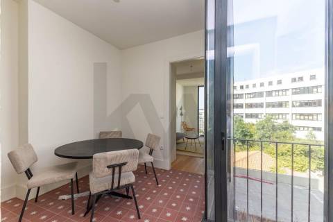 Apartamento  T1 -Edifício Histórico com Licença AL em Cedofeita -Localização Premium 