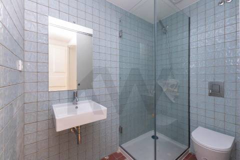 Apartamento  T2 -Edifício Histórico com Licença AL em Cedofeita -Localização Premium 
