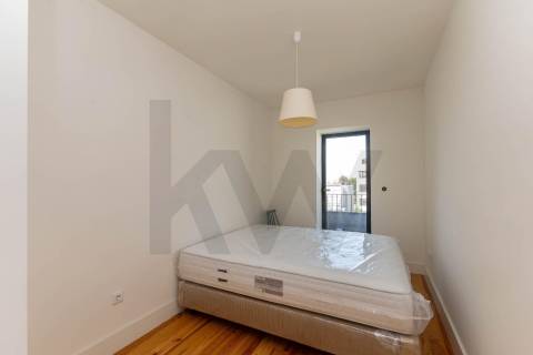 Apartamento  T2 -Edifício Histórico com Licença AL em Cedofeita -Localização Premium 