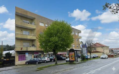 Apartamento T2 com Garagem e Arrumos, Elevador, CABEÇA SANTA, PENAFIEL