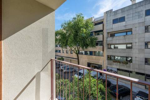 Apartamento T4D Novo na antiga Fábrica do Prado em Matosinhos Sul