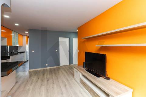 Apartamento T2 Arrabida Shopping