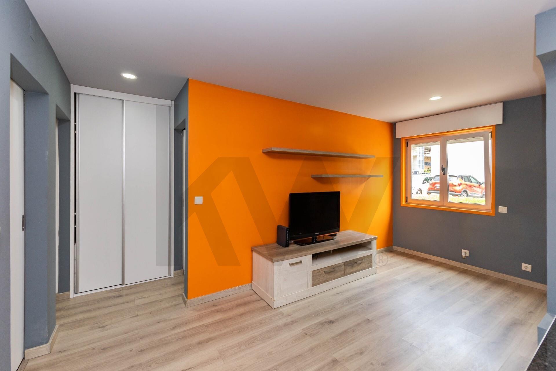 Apartamento T2 Arrabida Shopping