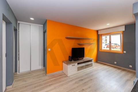 Apartamento T2 Arrabida Shopping