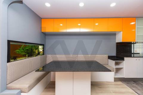 Apartamento T2 Arrabida Shopping