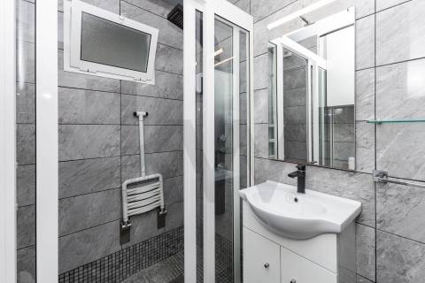Apartamento T2 Arrabida Shopping