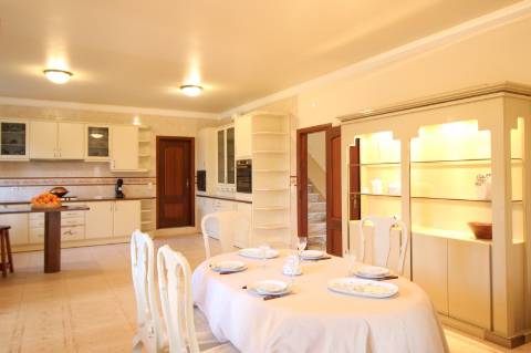 Moradia Independente com 5 Quartos, Piscina Privativa e Vistas fantásticas- Silves