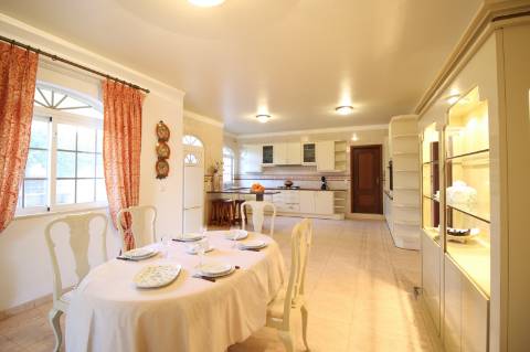 Moradia Independente com 5 Quartos, Piscina Privativa e Vistas fantásticas- Silves