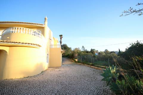 Moradia Independente com 5 Quartos, Piscina Privativa e Vistas fantásticas- Silves