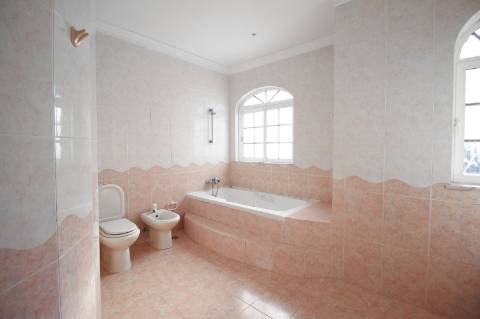 Moradia Independente com 5 Quartos, Piscina Privativa e Vistas fantásticas- Silves