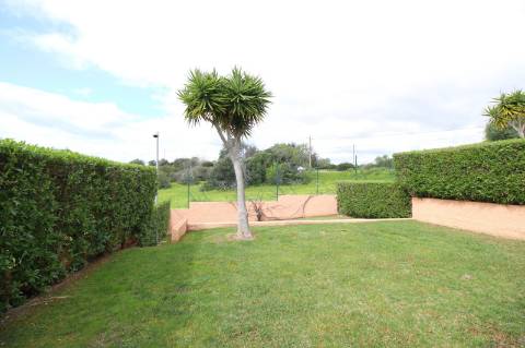 Moradia T3 a poucos minutos de Albufeira com deslumbrante vista mar!
