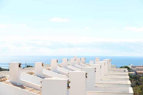 Moradia T3 a poucos minutos de Albufeira com deslumbrante vista mar!
