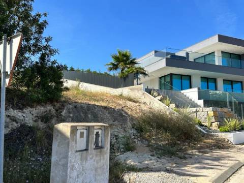 Moradia V4 c/ piscina privativa vista mar e Marina Albufeira