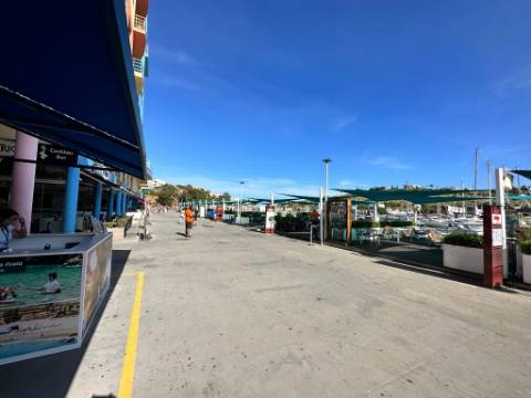 Moradia V4 c/ piscina privativa vista mar e Marina Albufeira