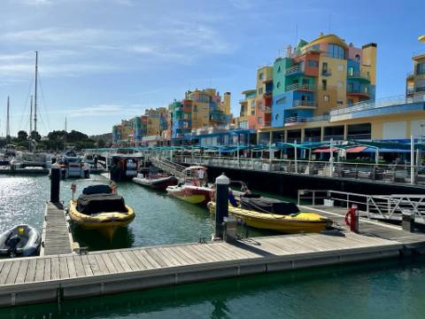 Moradia V4 c/ piscina privativa vista mar e Marina Albufeira